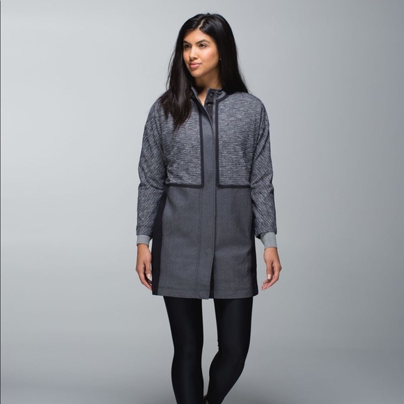 lululemon athletica Jackets & Blazers - Lululemon grey Cocoon Car Coat